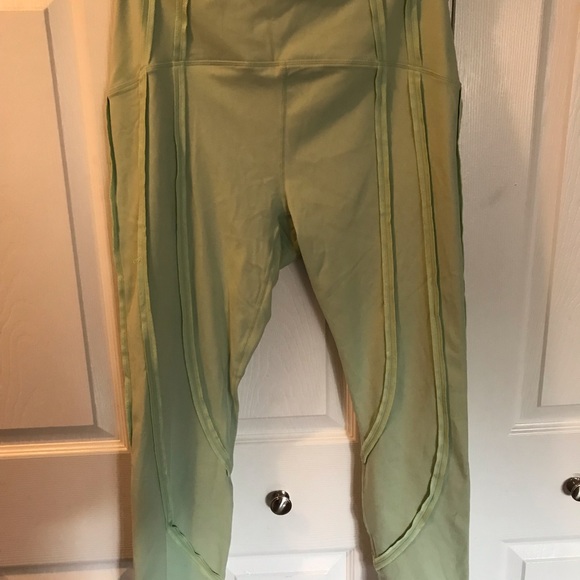 Mint green 7/8 pants with stitch detailing. - Picture 2 of 4